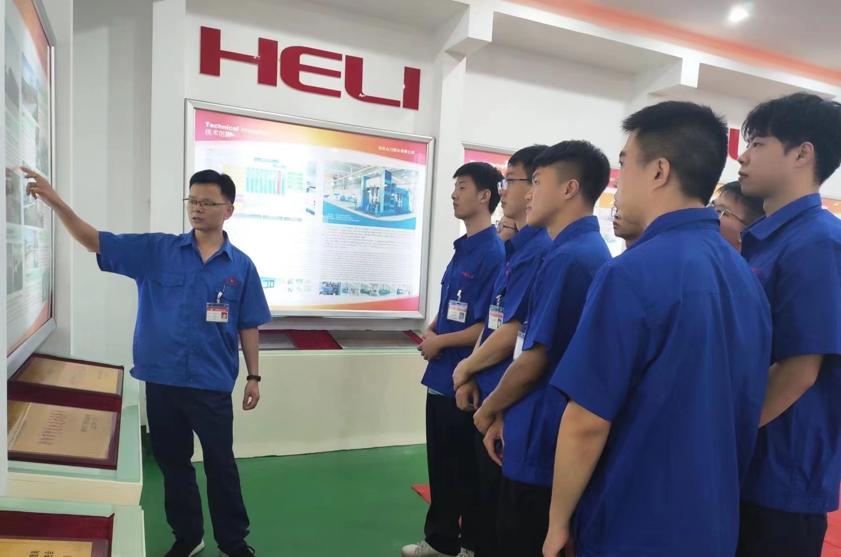 c0f3e3e13da982d4f2ae81570fa18f4.jpg c0f3e3e13da982d4f2ae81570fa18f4.jpg