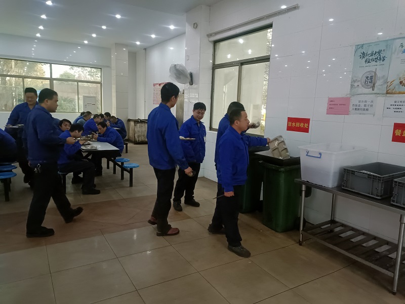 文明就餐督导.jpg 文明就餐督导.jpg